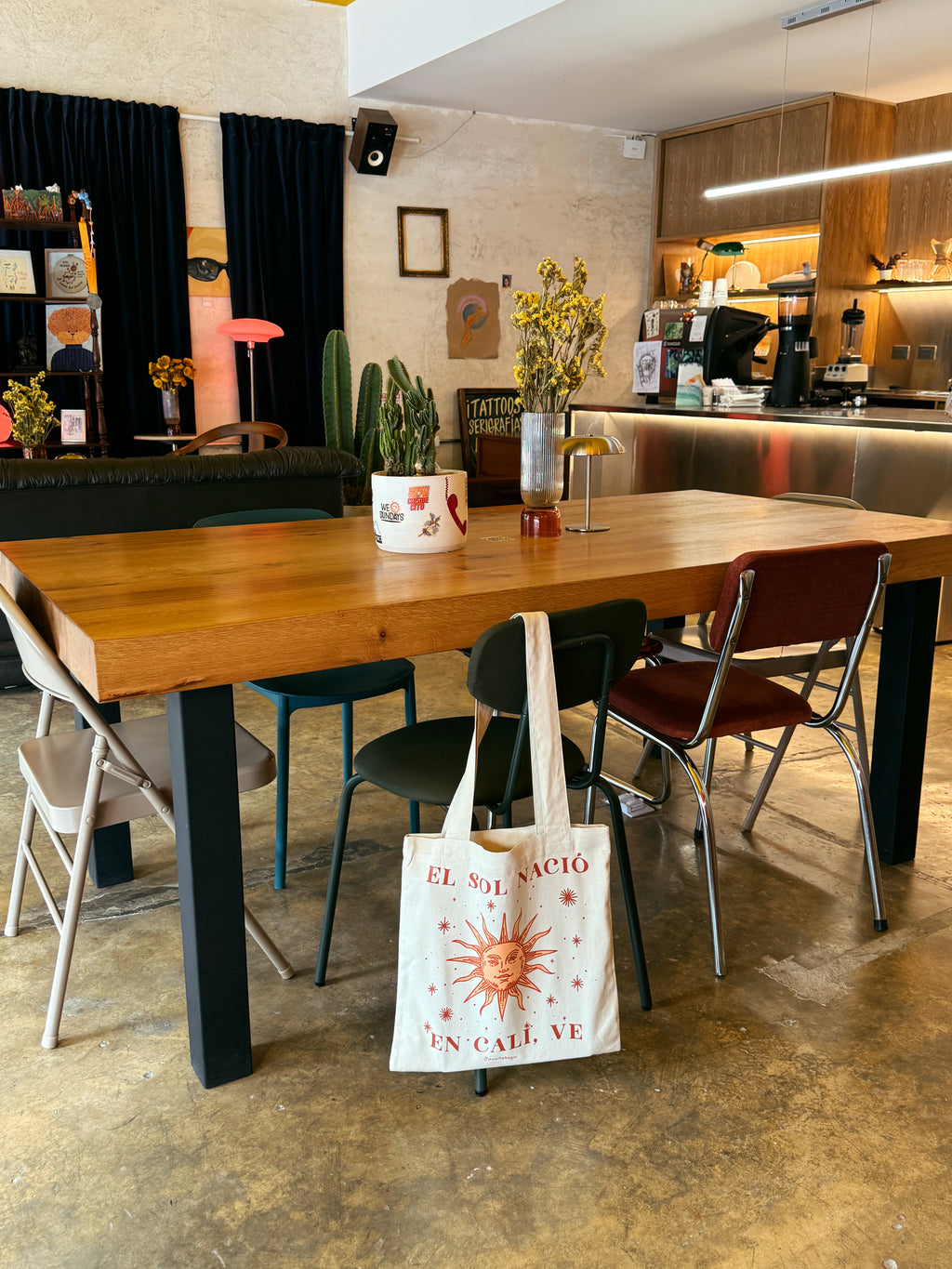 El sol nació en Cali.